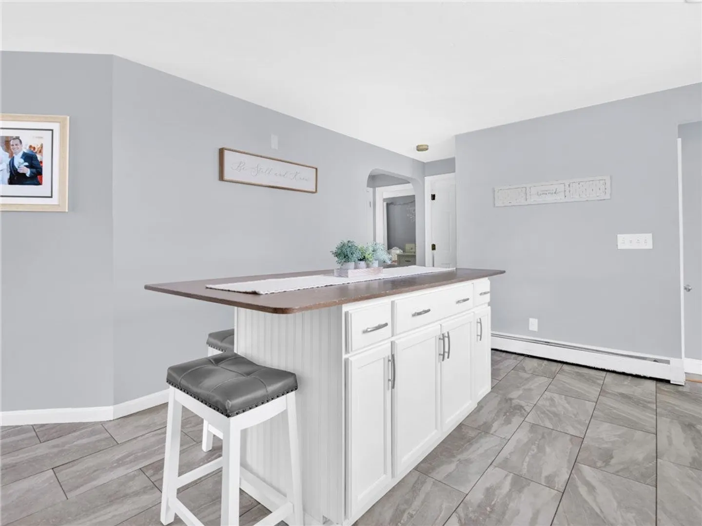 59 N Williams Street Photo 3