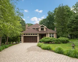 32 Staba Drive
