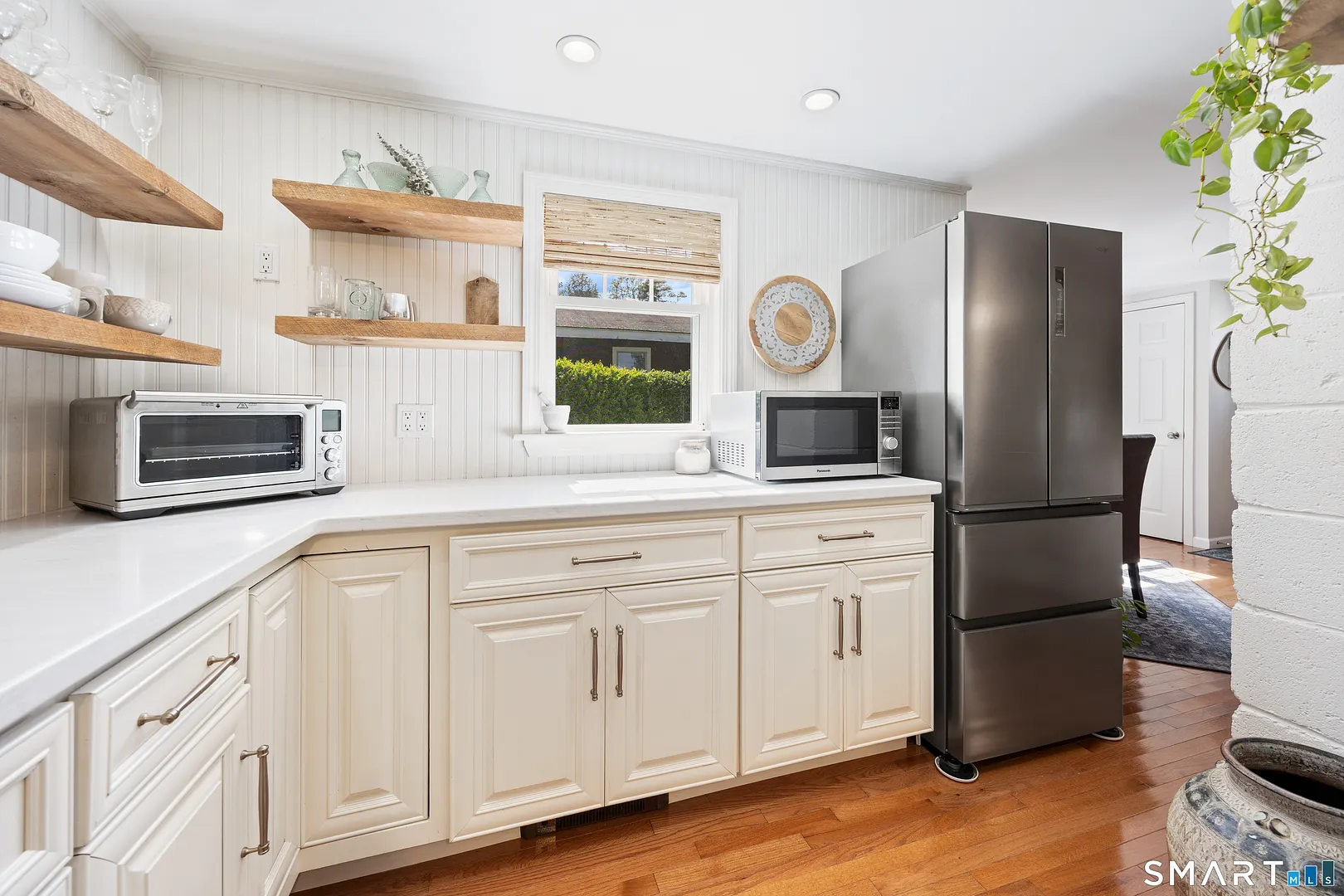 18 Willow Lane Photo 10
