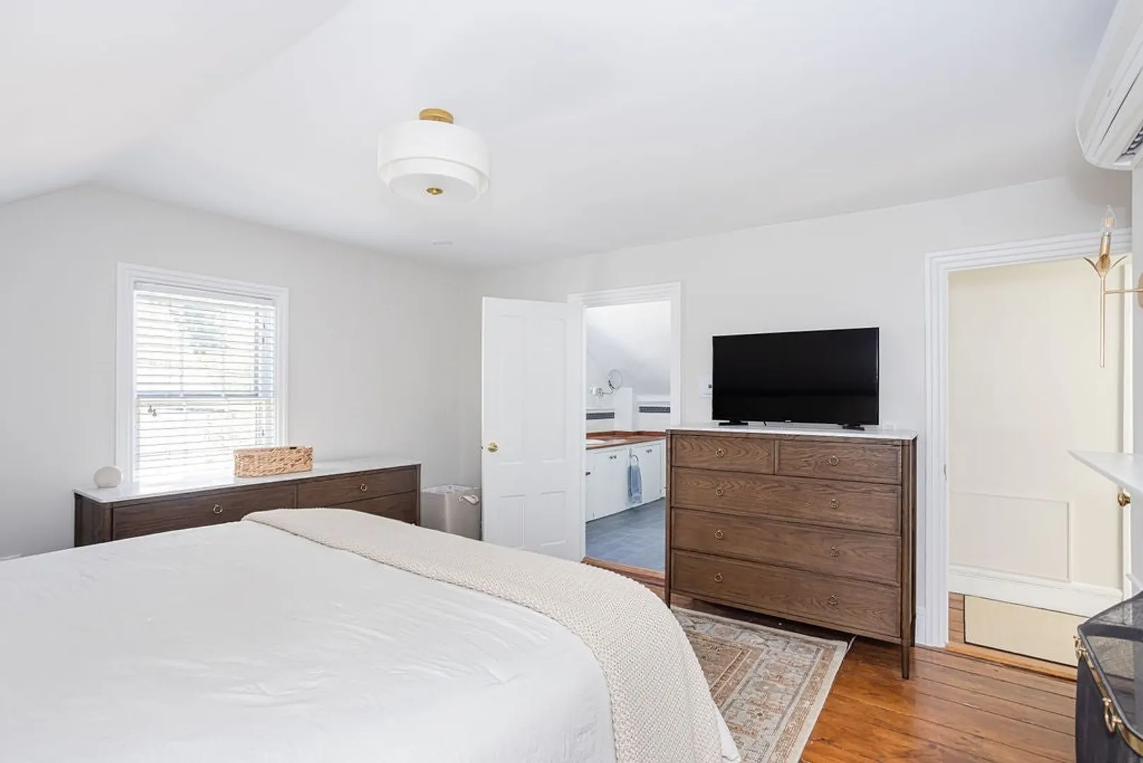 43 Poplar Street Photo 26