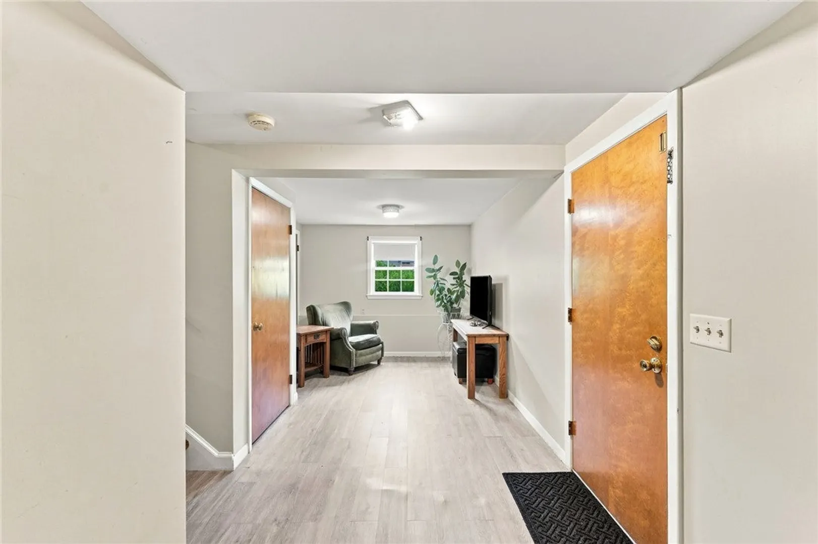 181 Brookside Drive Photo 20