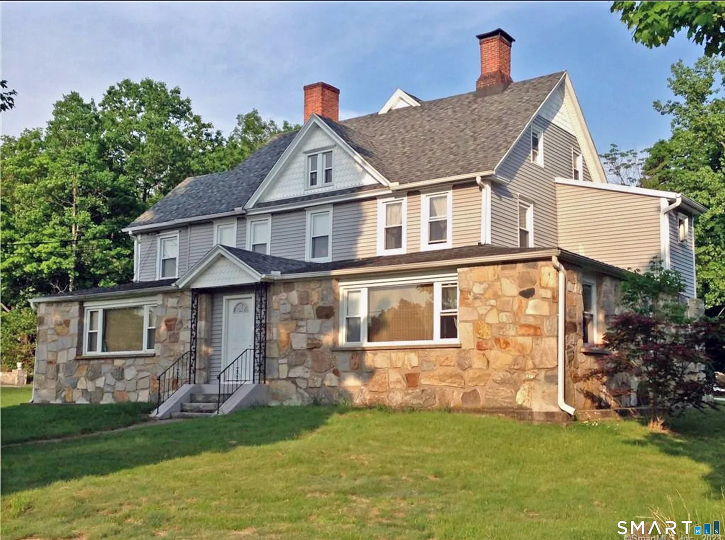 387 South Main Street Photo 1