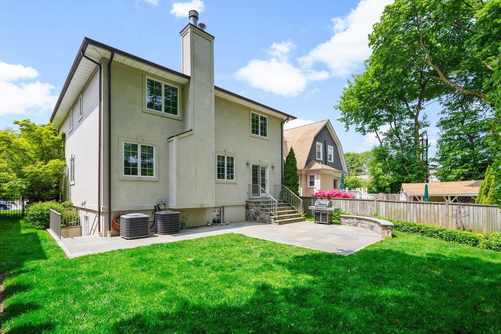 525 Carroll Avenue Photo 38