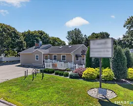 11 East Pattagansett Road