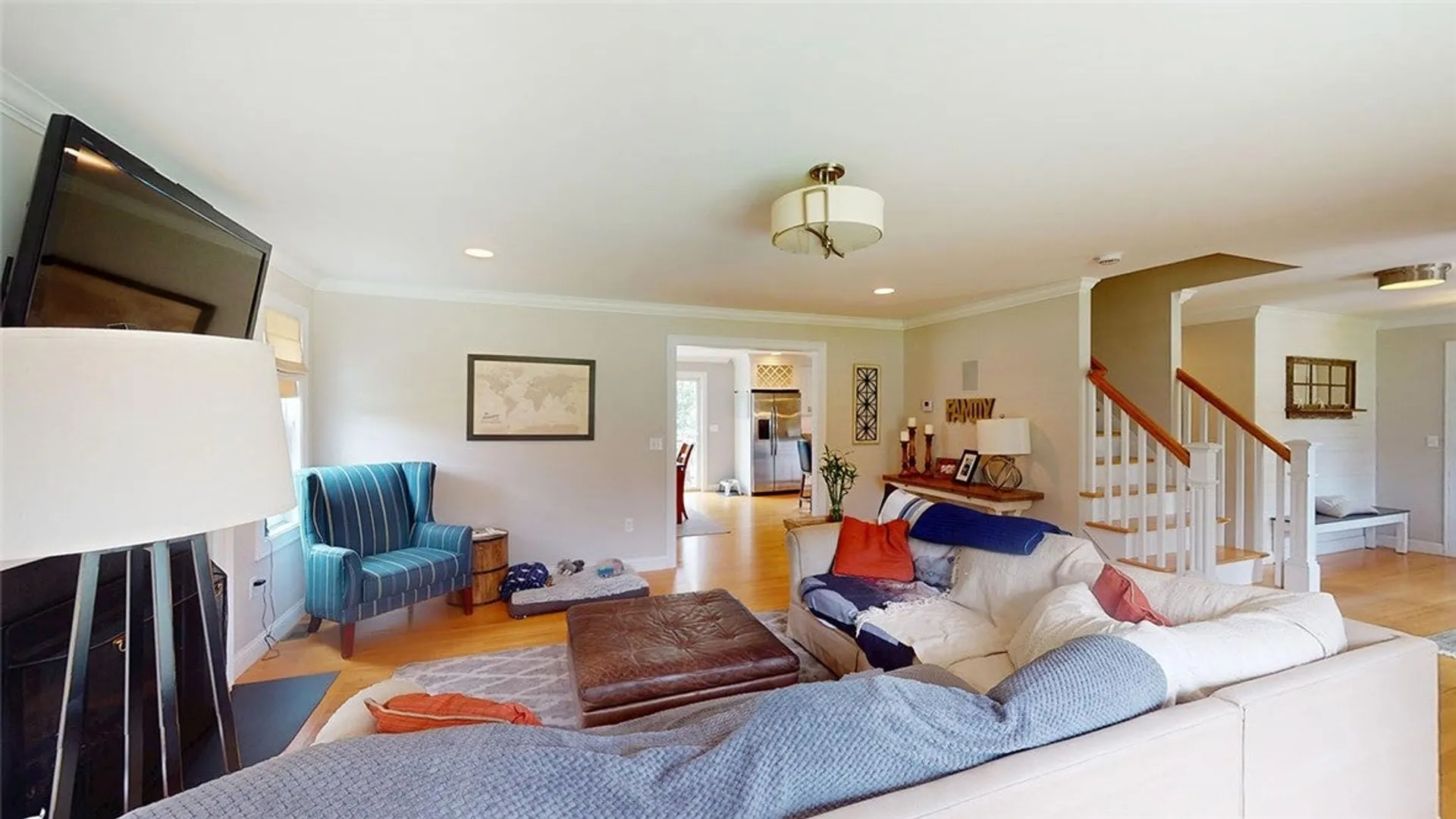 85 Cyrus Court Photo 7