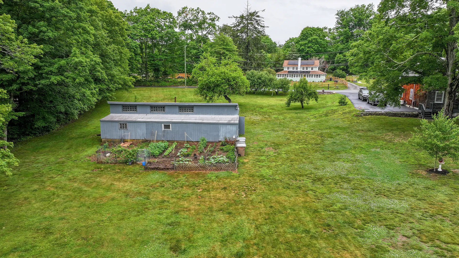 7 Silver Falls Road Photo 35