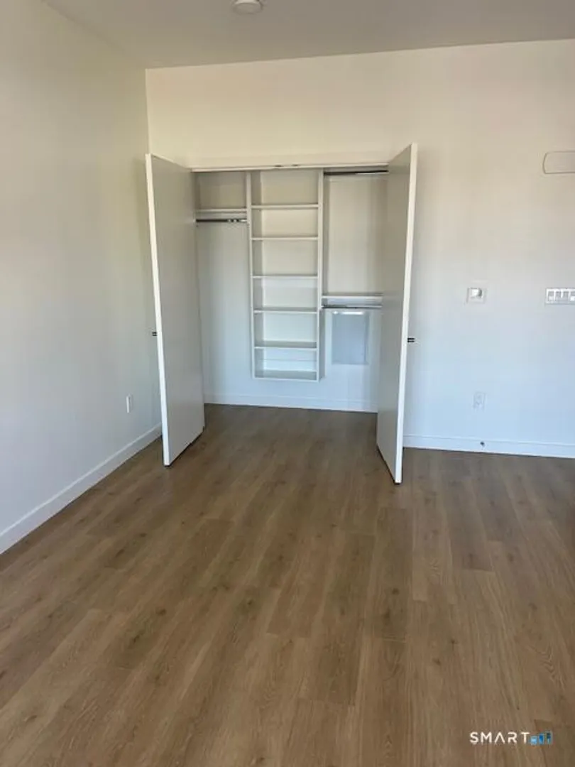 42 John Street  #207 Photo 18