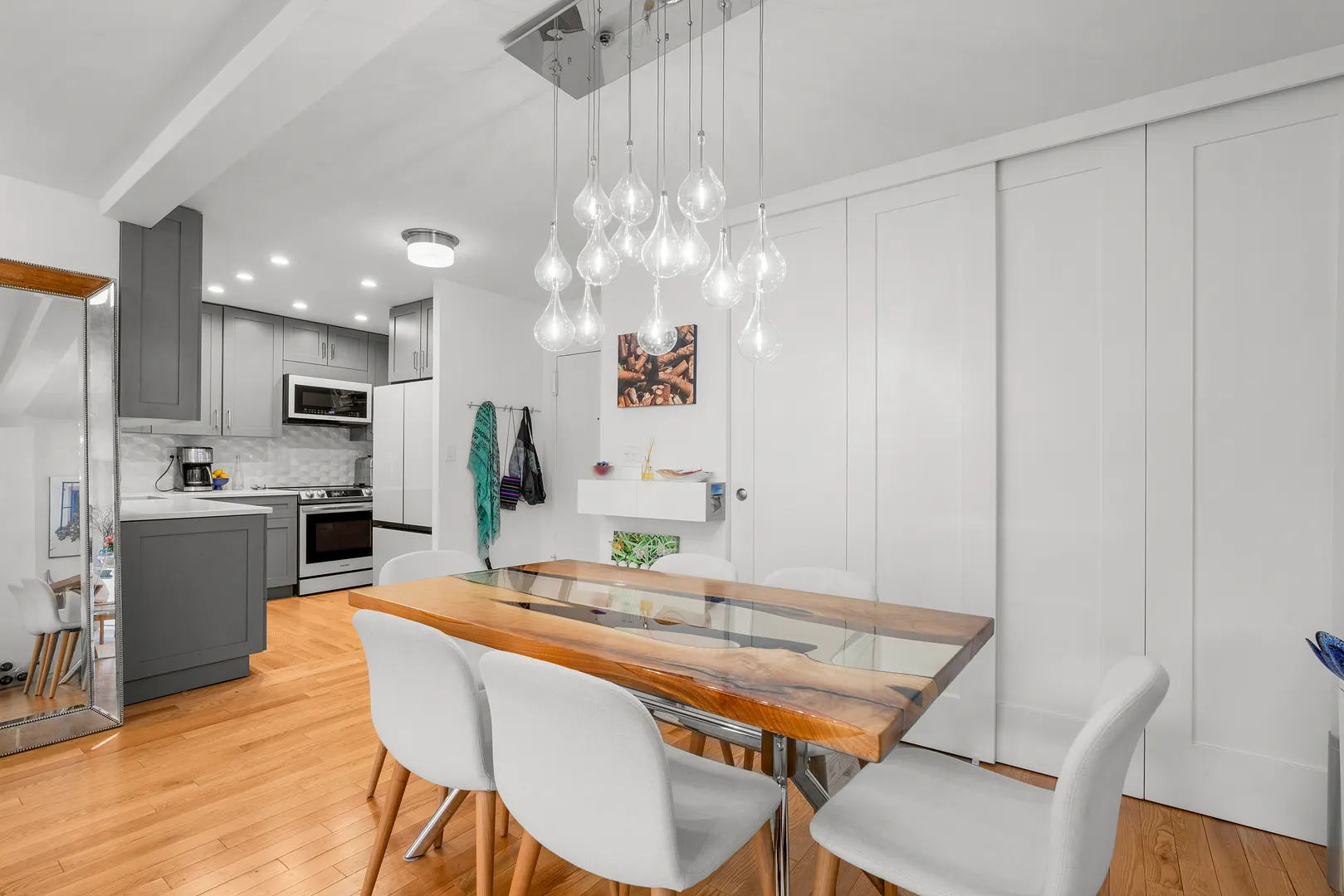 20 Old Mamaroneck Road  #7G Photo 8