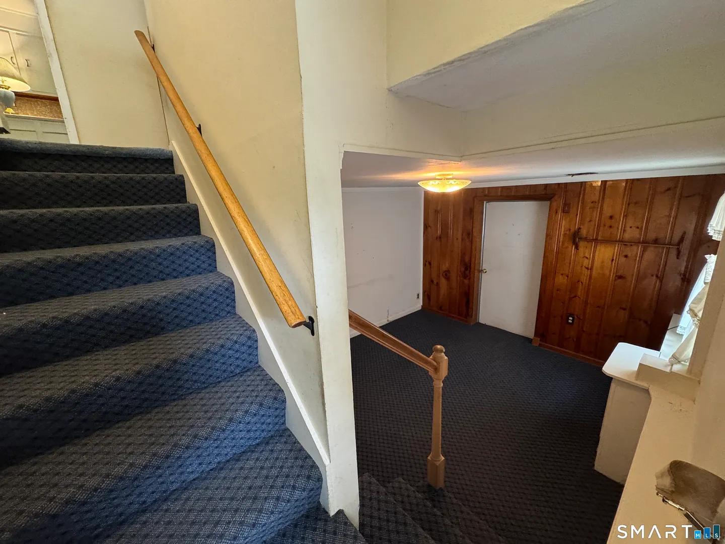 665 Bradley Street Photo 21