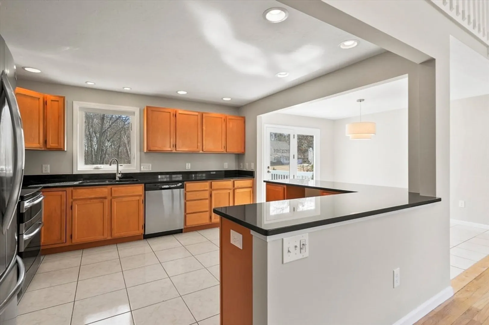 48 Wildflower Drive Photo 16