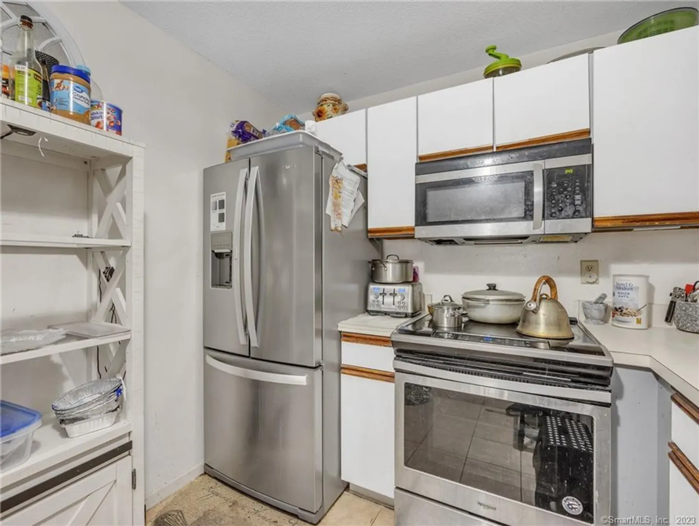 213 Franklin Avenue  #405 Photo 4