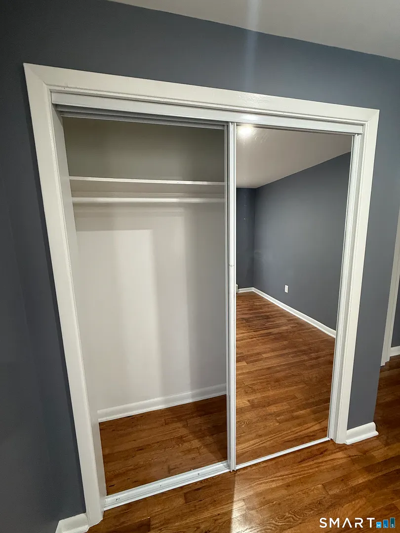 Stamford Rental Photo 16