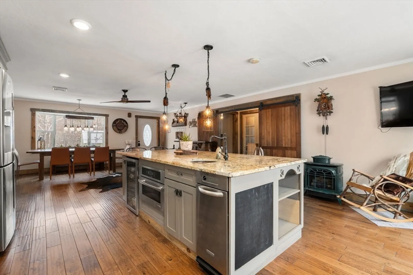 43 Ridge Way Photo 8