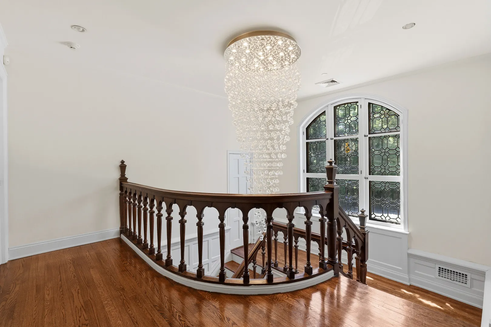 383 Woodlands Road Photo 22