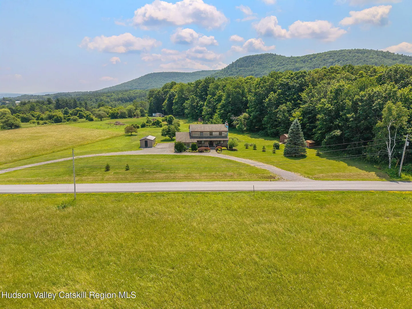 530 Colby Road Photo 5