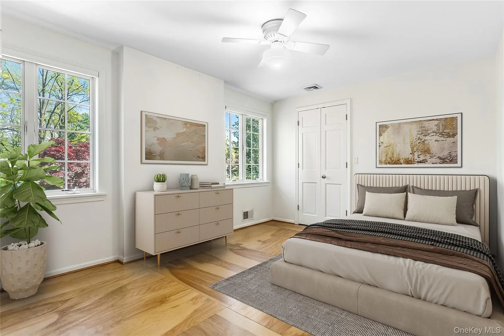 12 Sheldon Street Photo 21