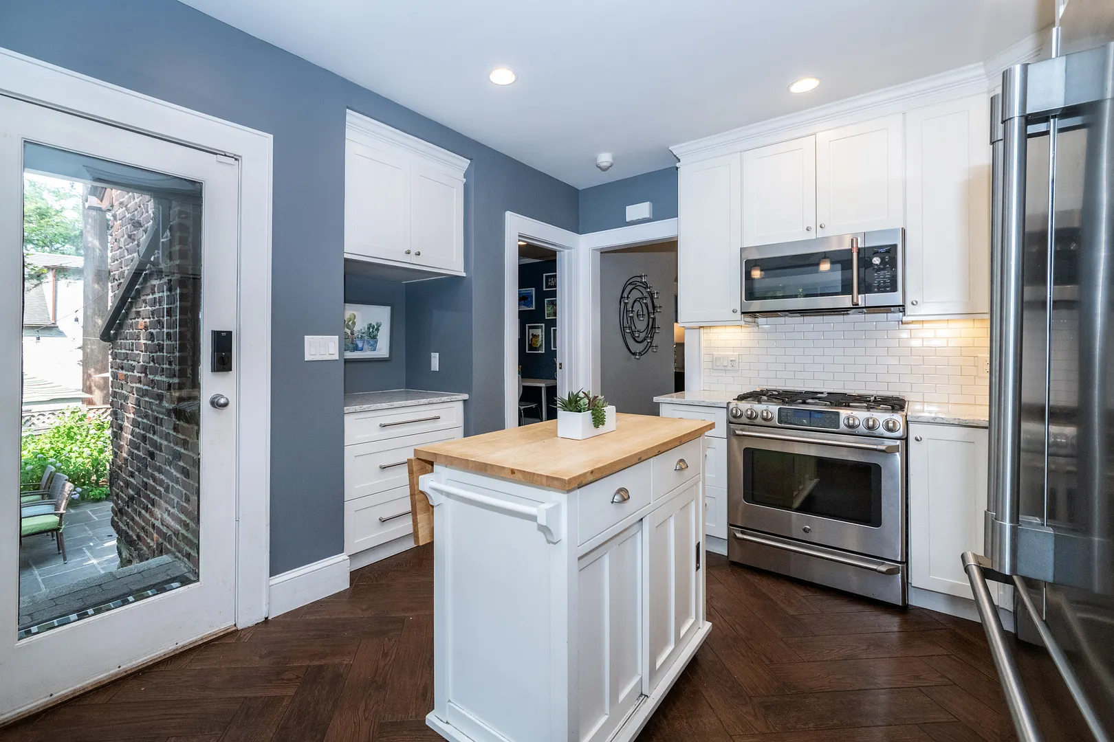 17 Bonnett Avenue Photo 12