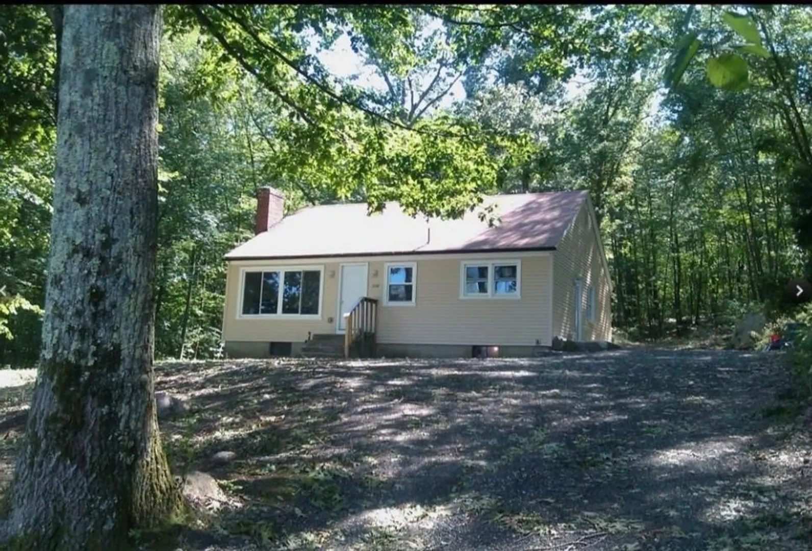 2128 Hartford Avenue Photo 2