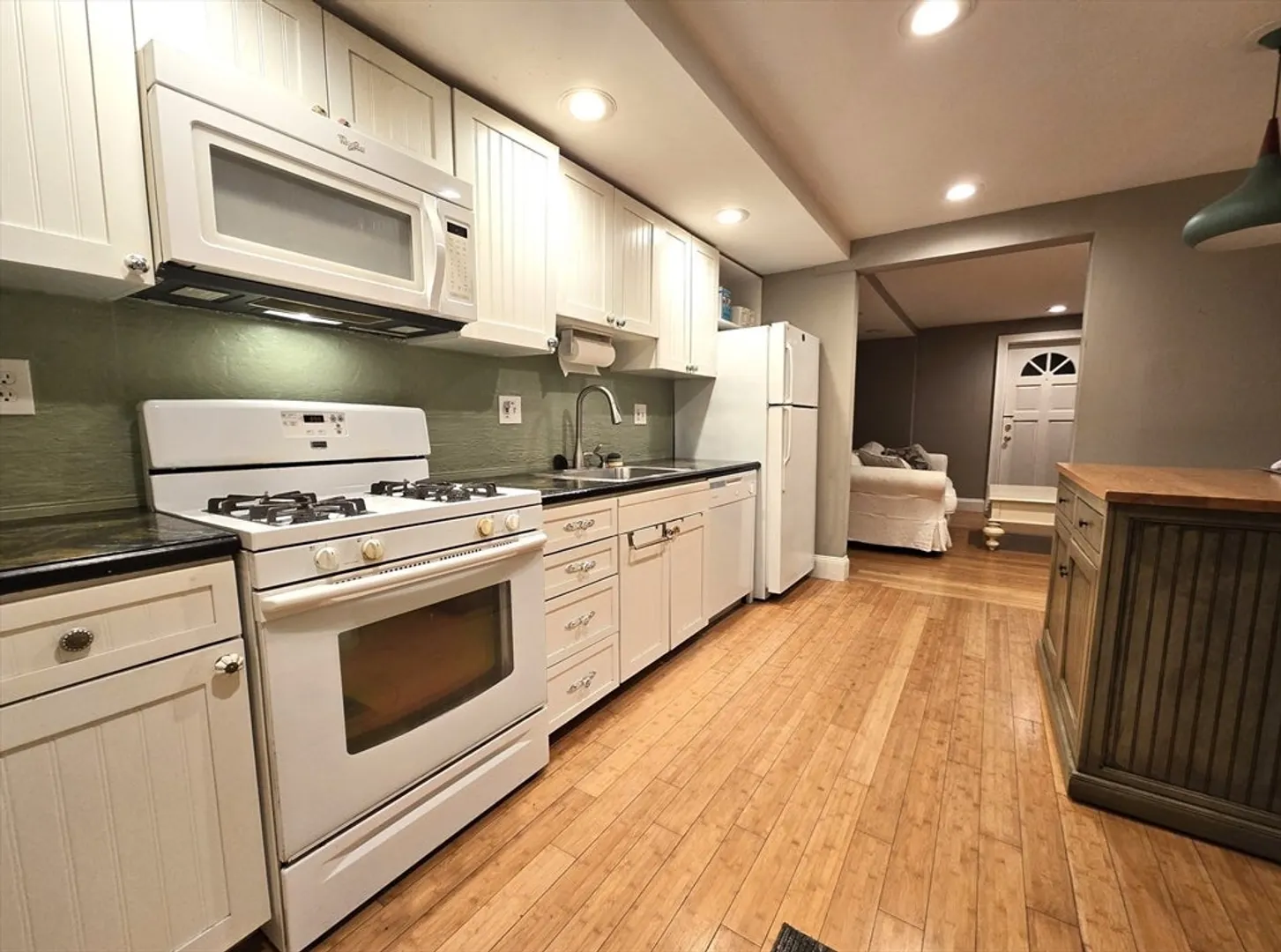 233 Market St  #1 Photo 9