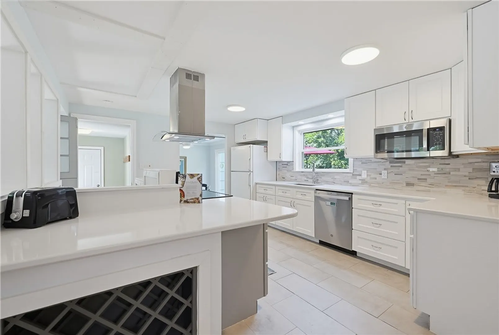 15 Austin Drive Photo 12