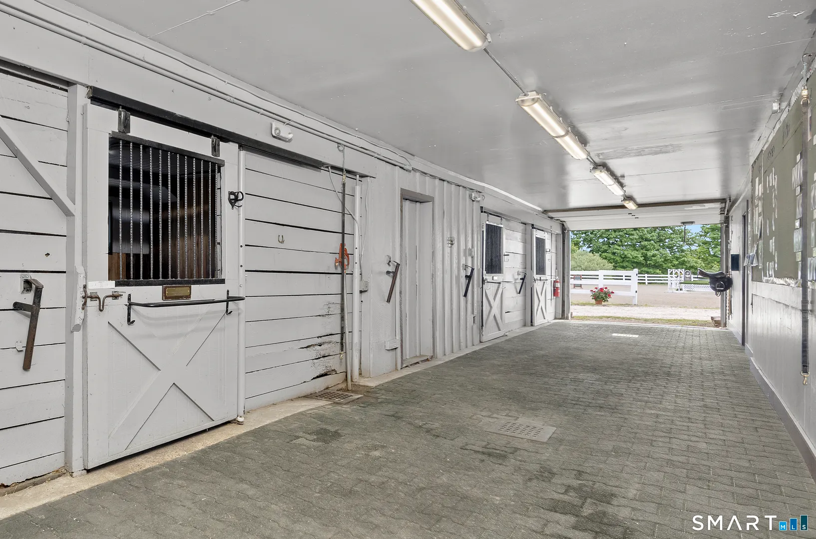 210 South Street Photo 16
