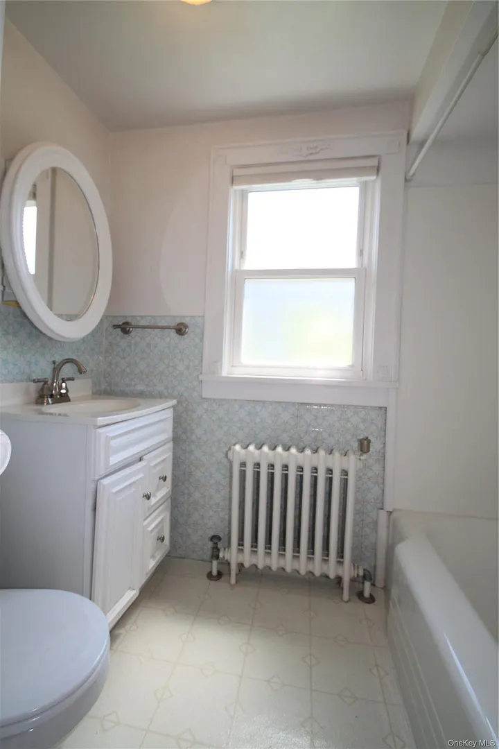 38 Glenwood Photo 19