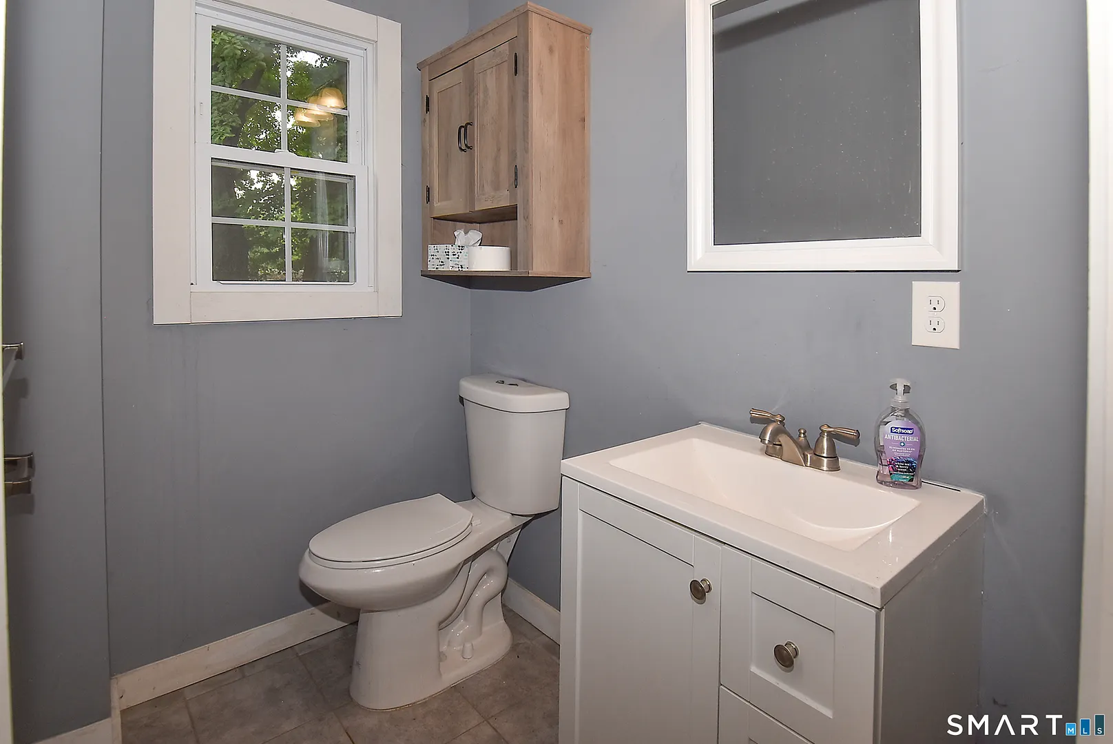 2 Broad Brook Road Photo 13