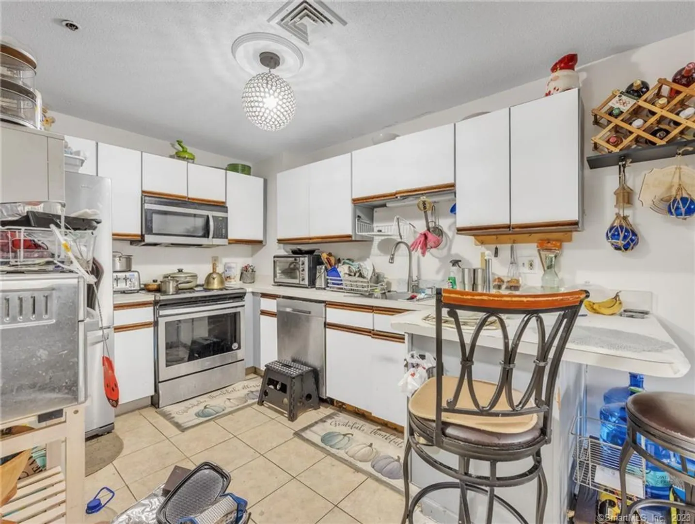 213 Franklin Avenue  #405 Photo 5