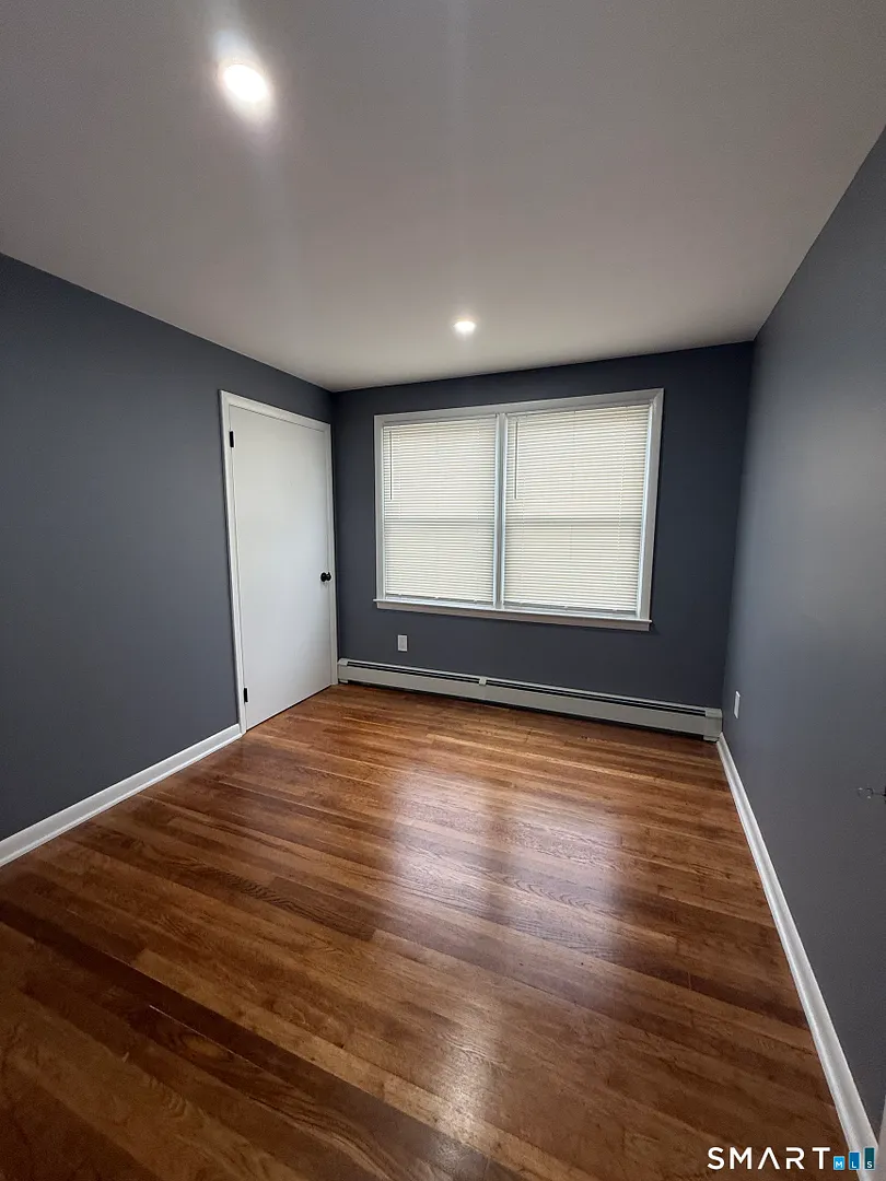 Stamford Rental Photo 17