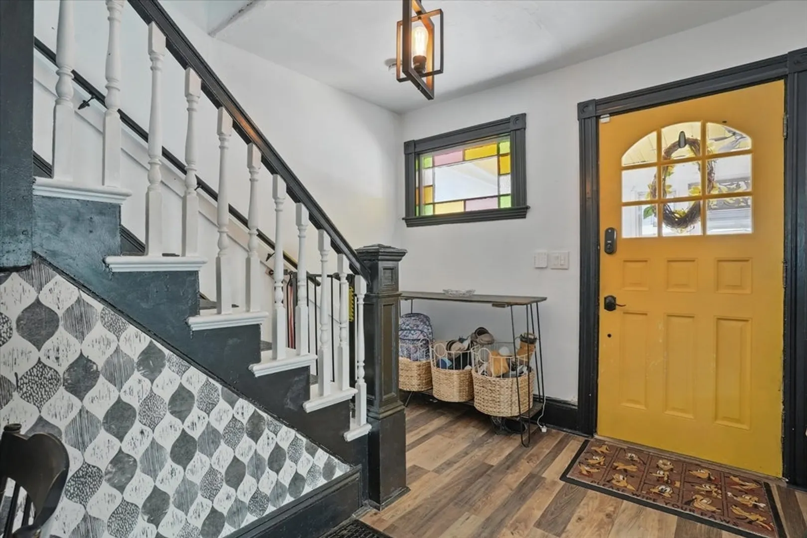 14 Lambert Ave Photo 2