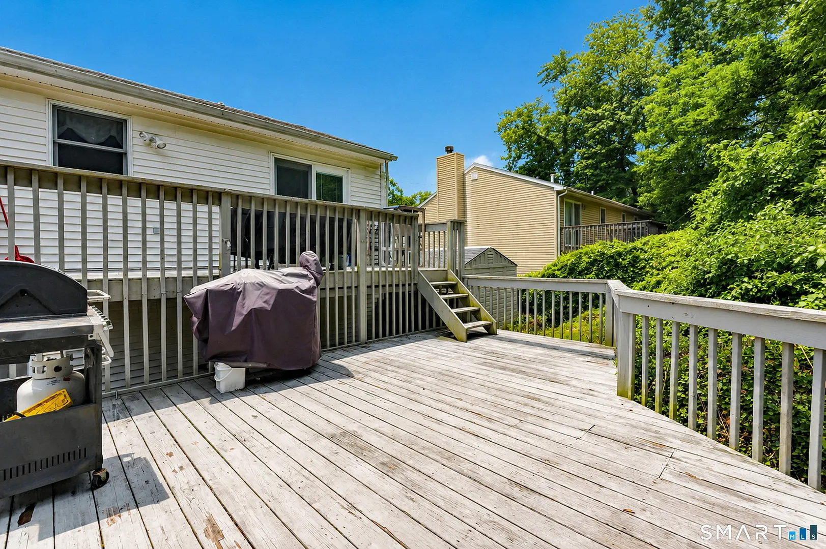 24 Farview Avenue Photo 5