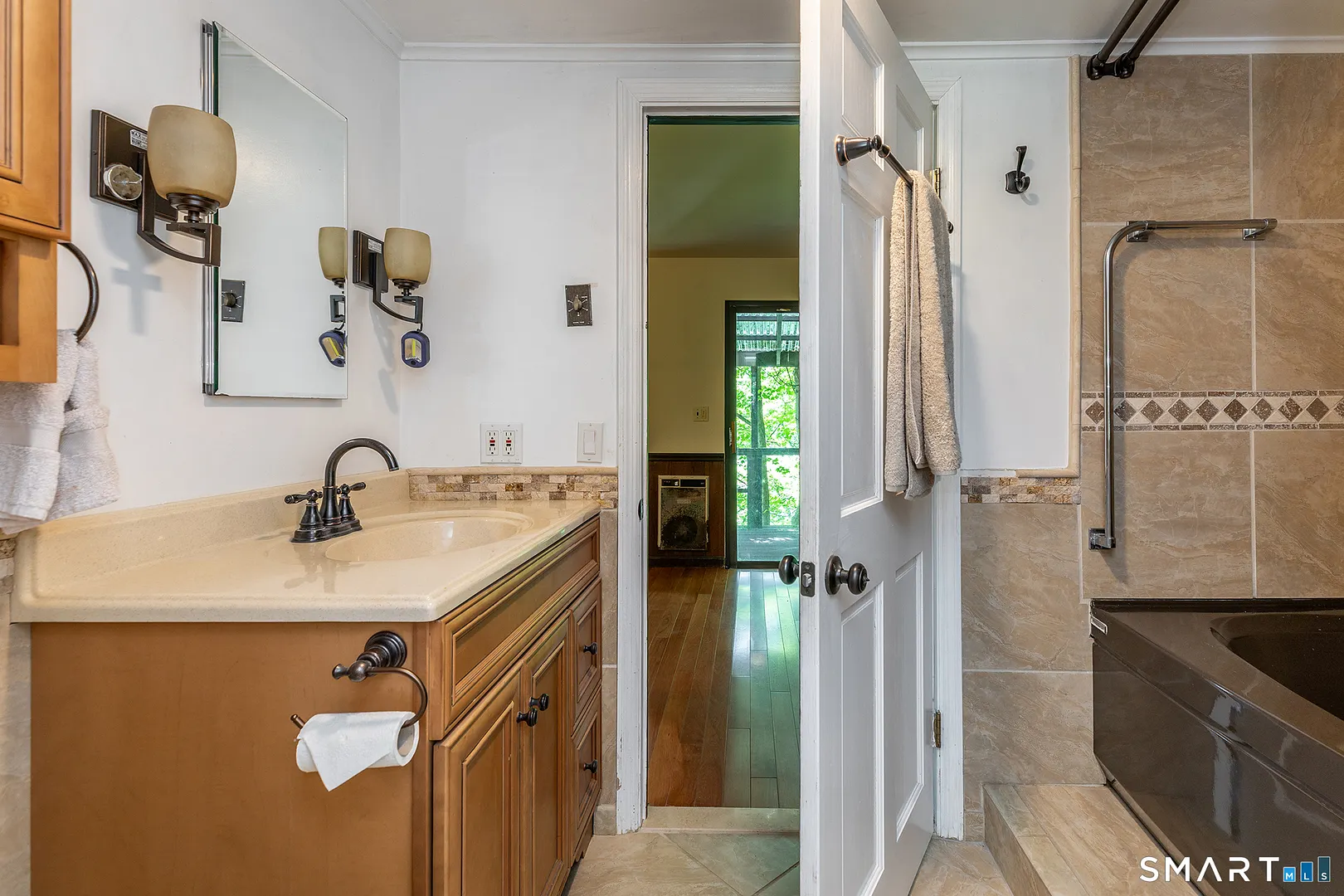 40 Sunset Drive Photo 19
