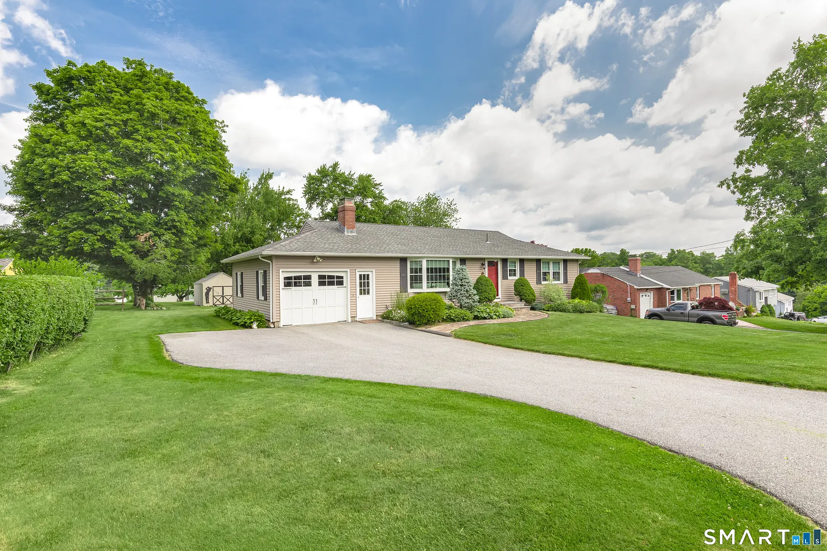 23 Hilltop Avenue Photo 2