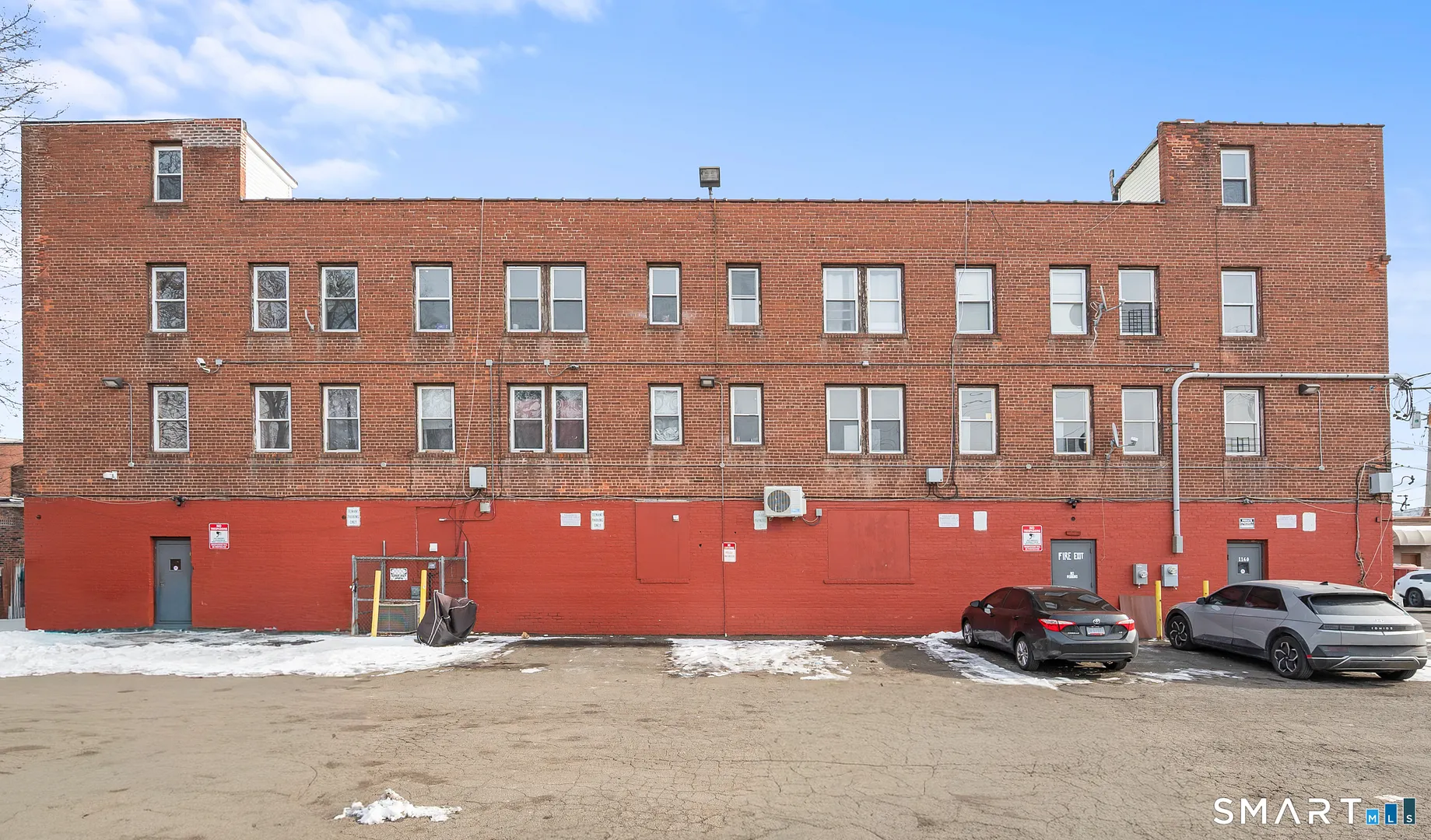 1158 Dixwell Avenue Photo 7