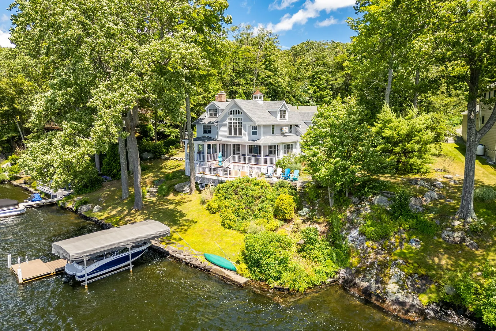 424 East Wakefield Boulevard Photo 1