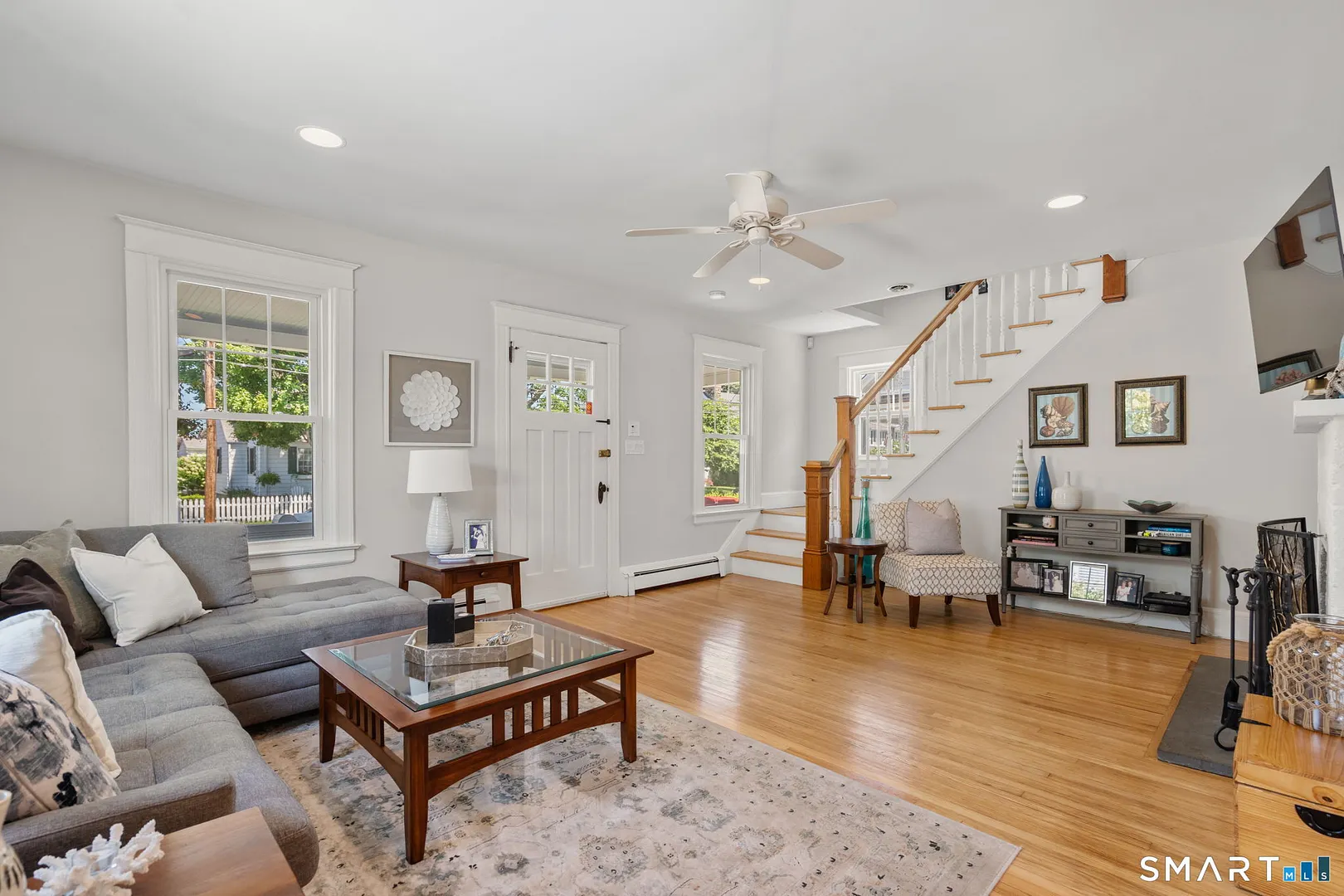10 Marion Avenue Photo 7