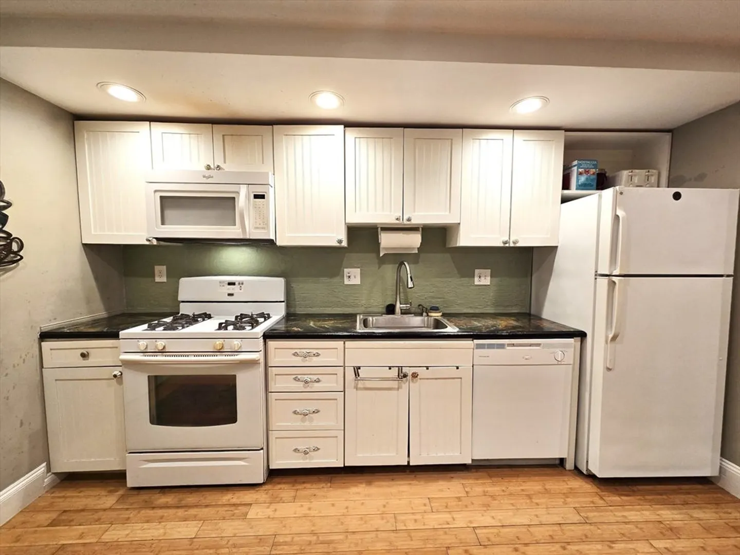 233 Market St  #1 Photo 3
