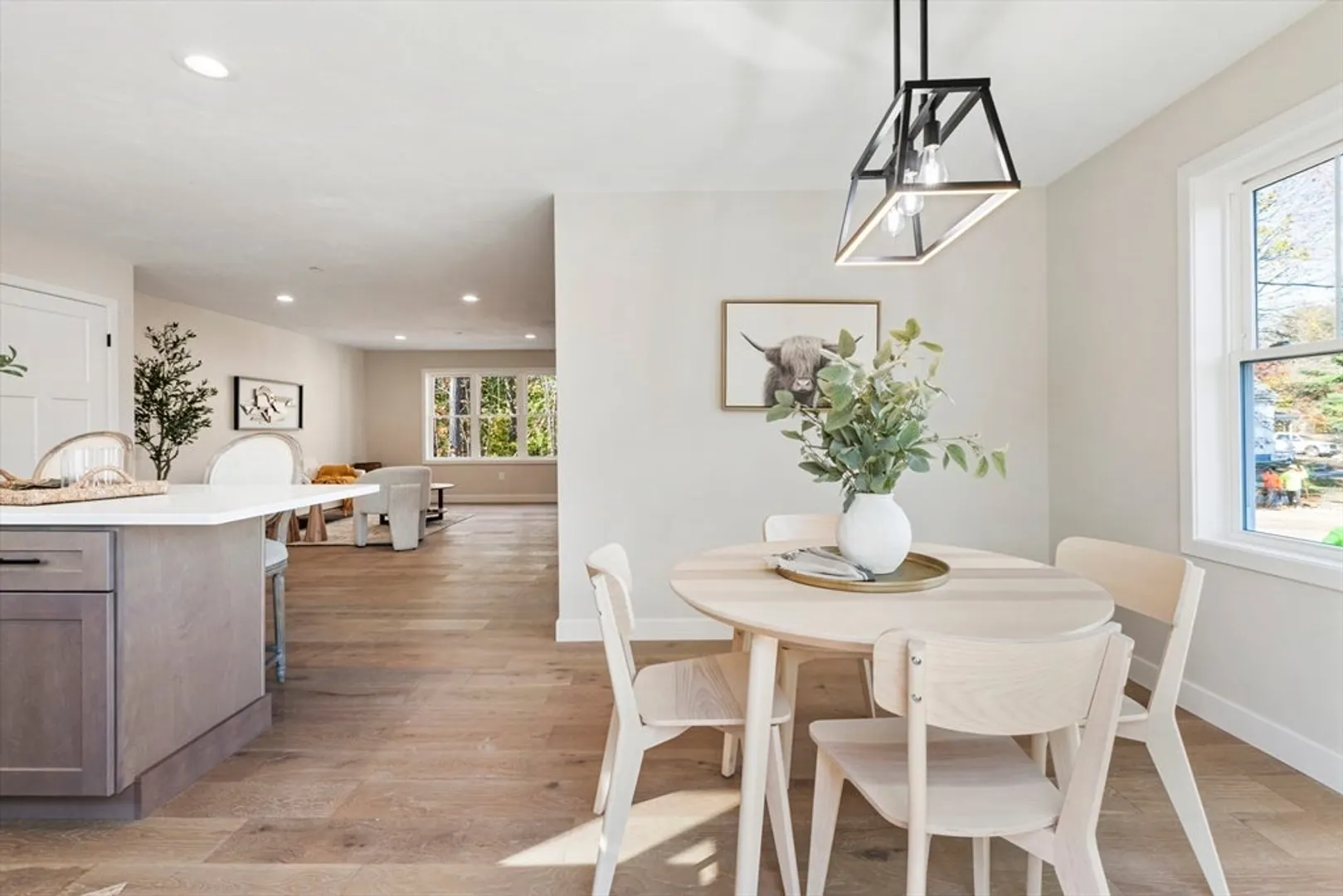 40 Filipe Way  #B Photo 12