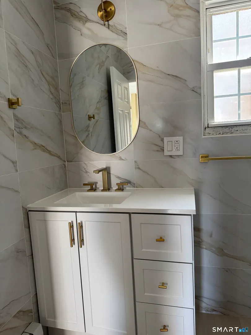 156 Wolcott Street #1 Photo 4