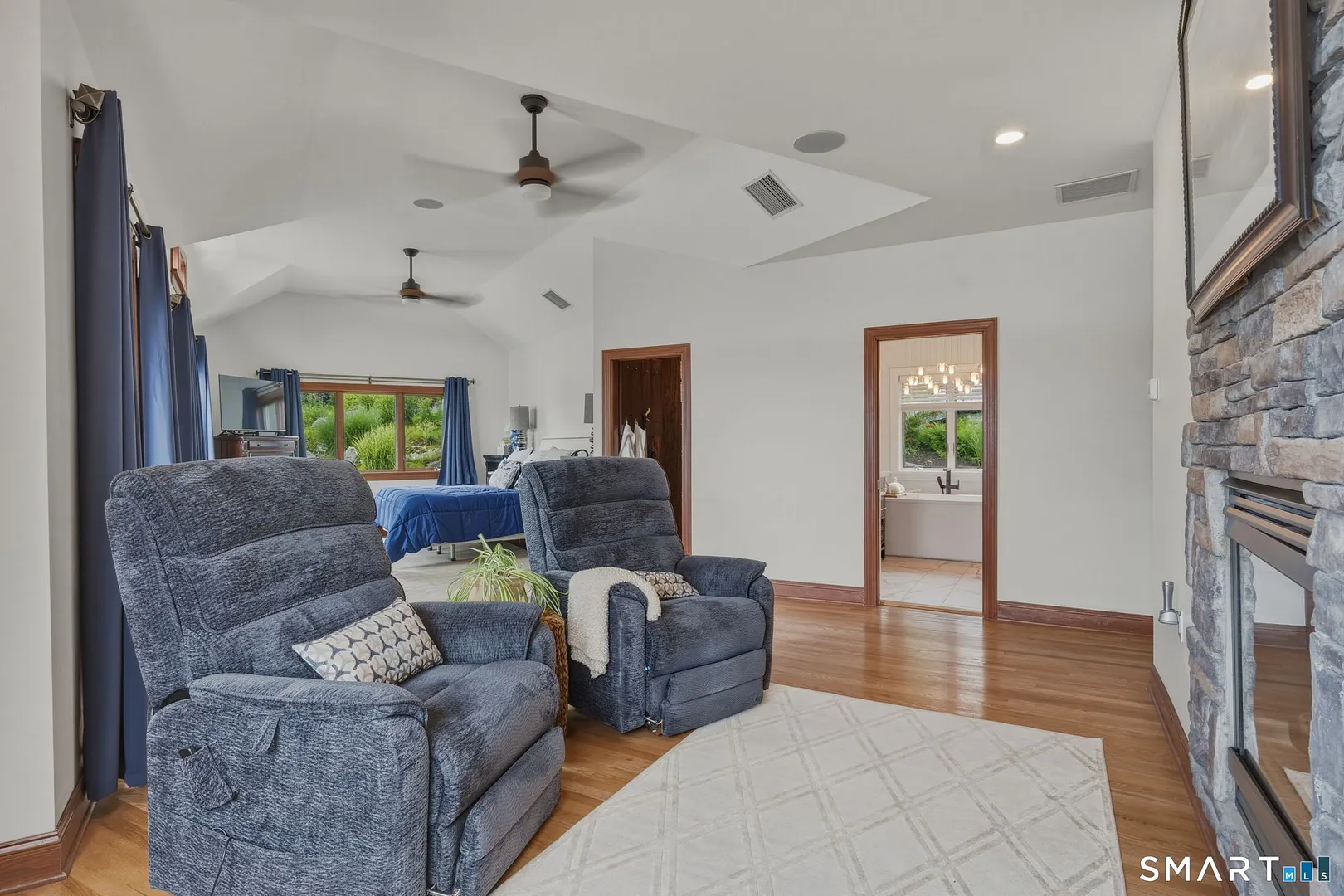 1 Oak Drive Photo 31