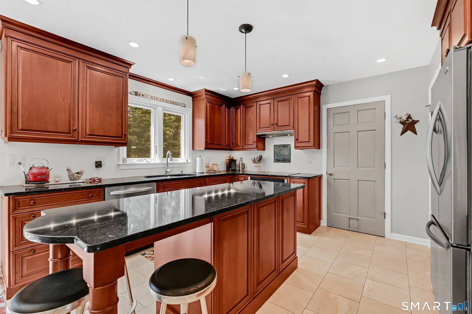 107 Robin Drive Photo 16