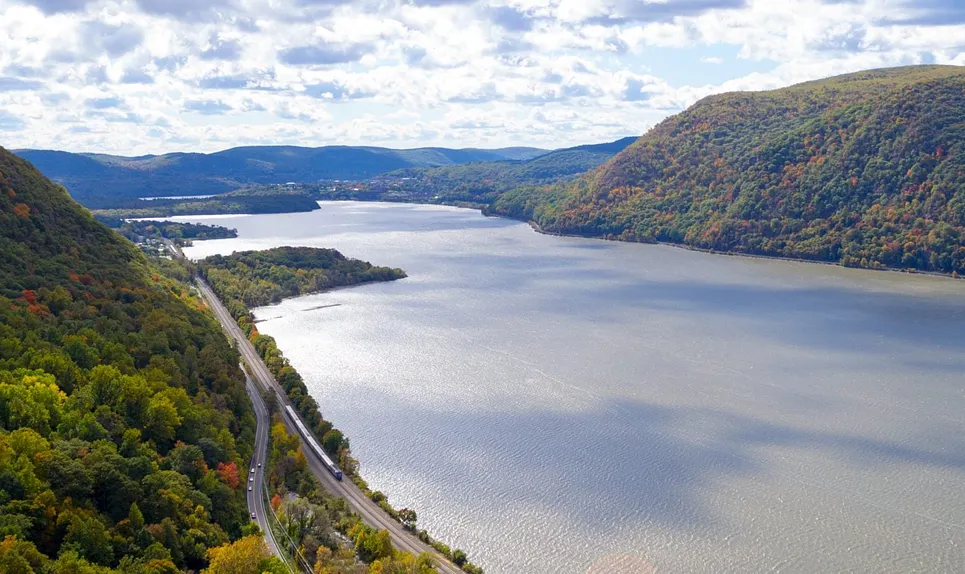Cold Spring>