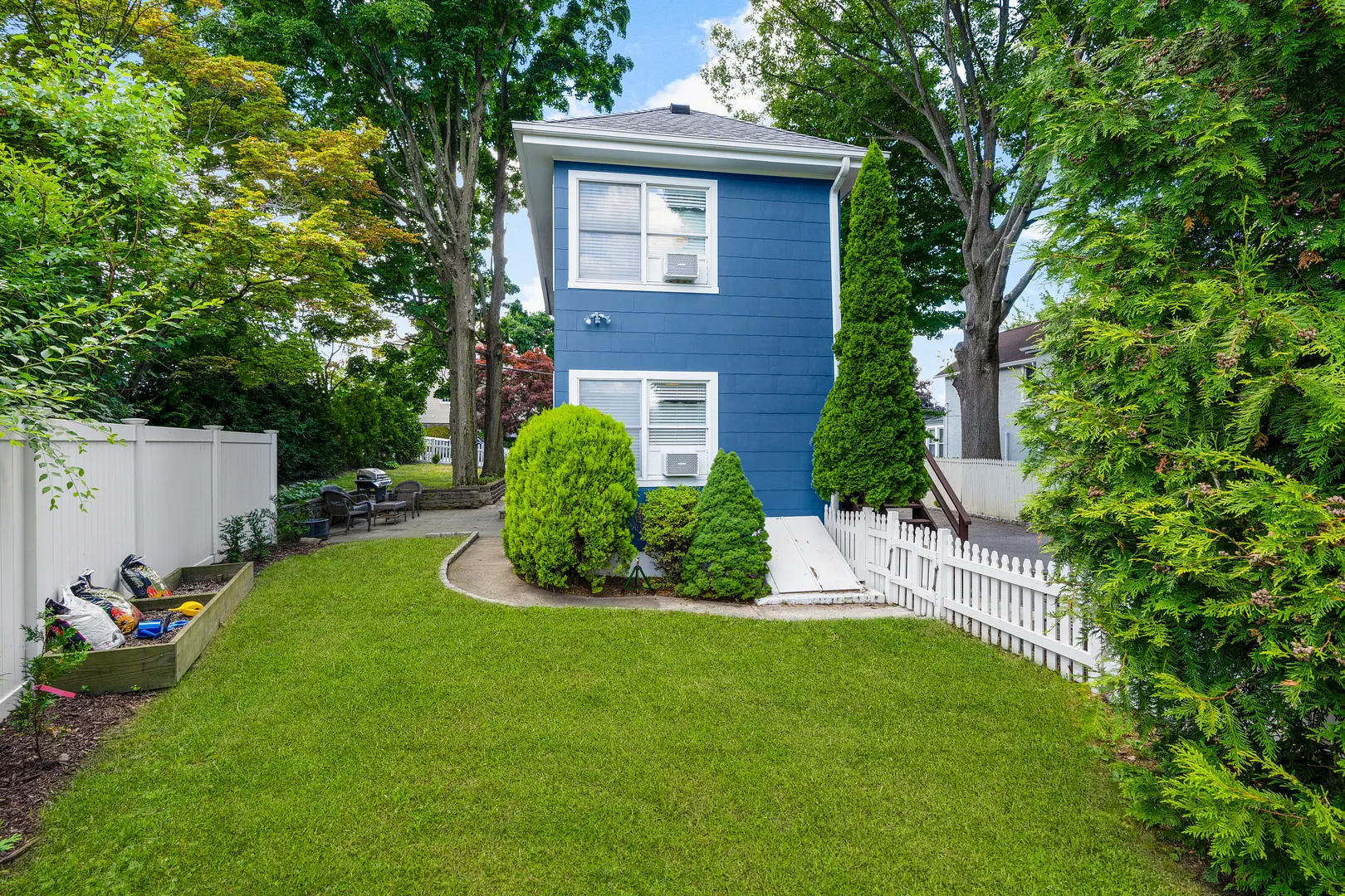 315 Maple Avenue Photo 27