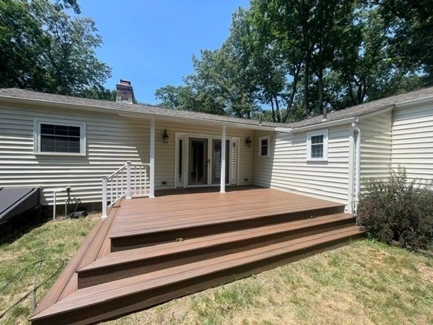 117 Hazardville Rd Photo 18