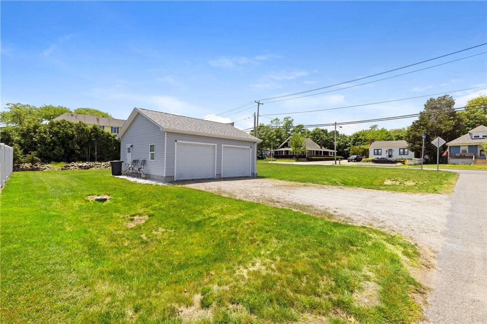 3055 East Main Road Photo 4