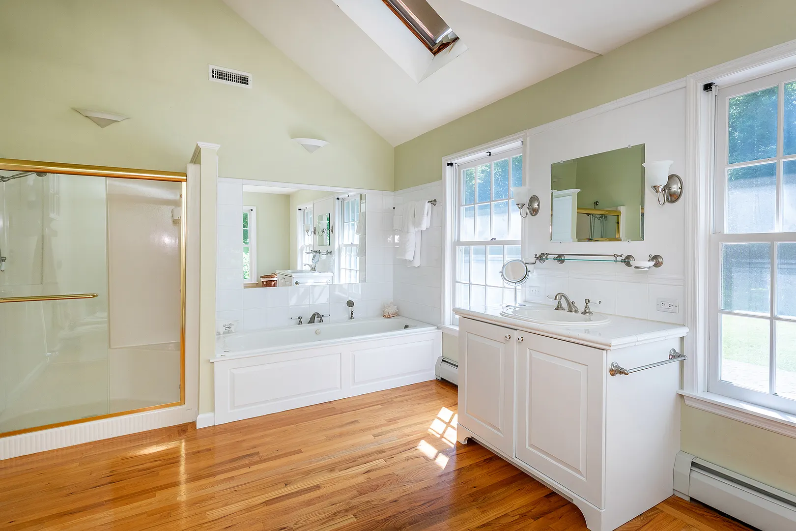 37 Woodruff Lane Photo 20