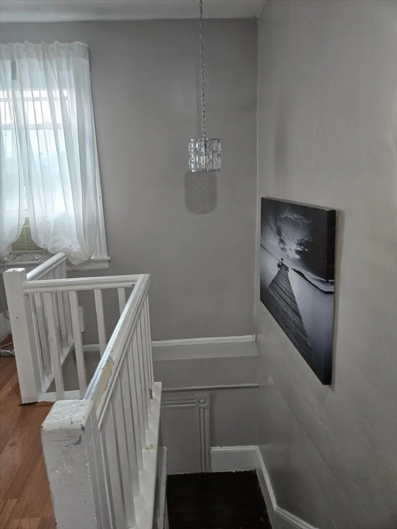 49 Cross Road Photo 11