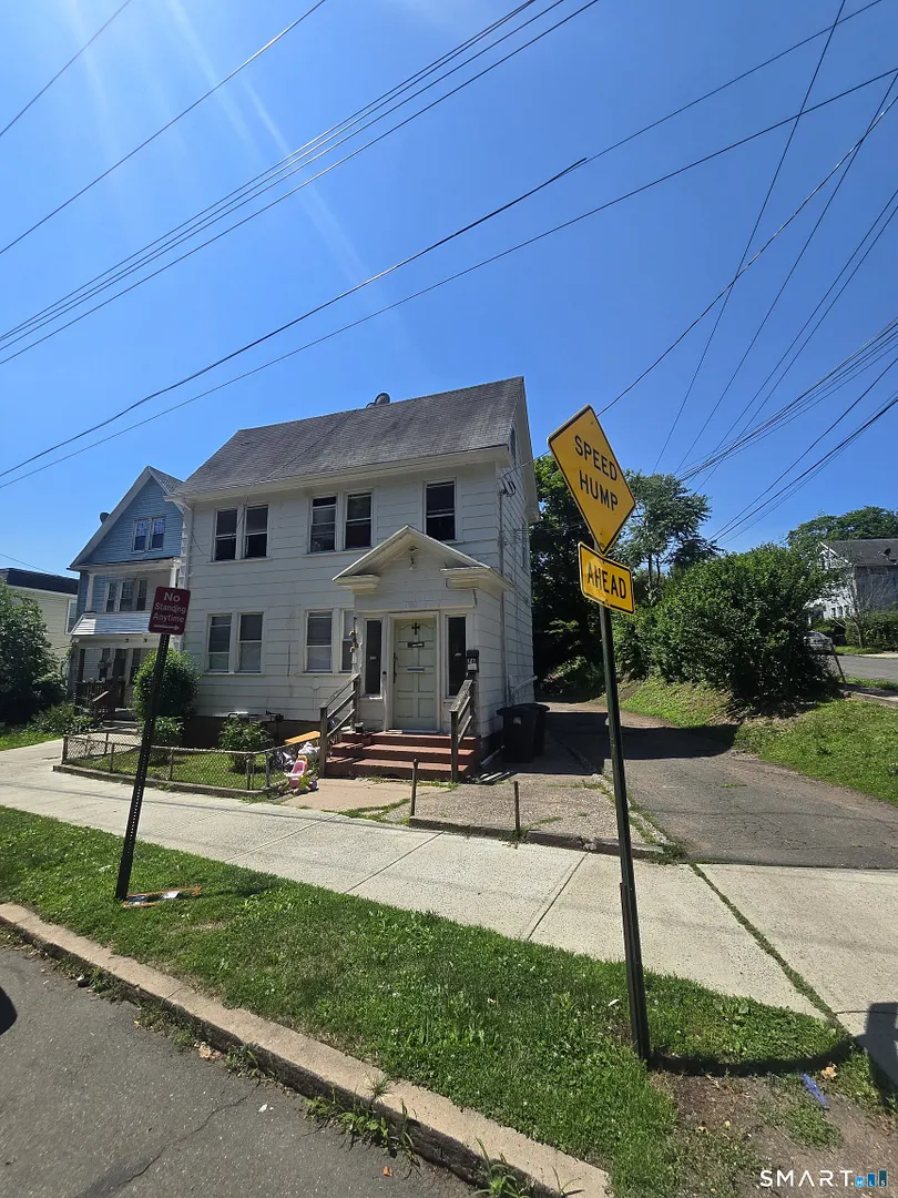 76 Rock Street Photo 27