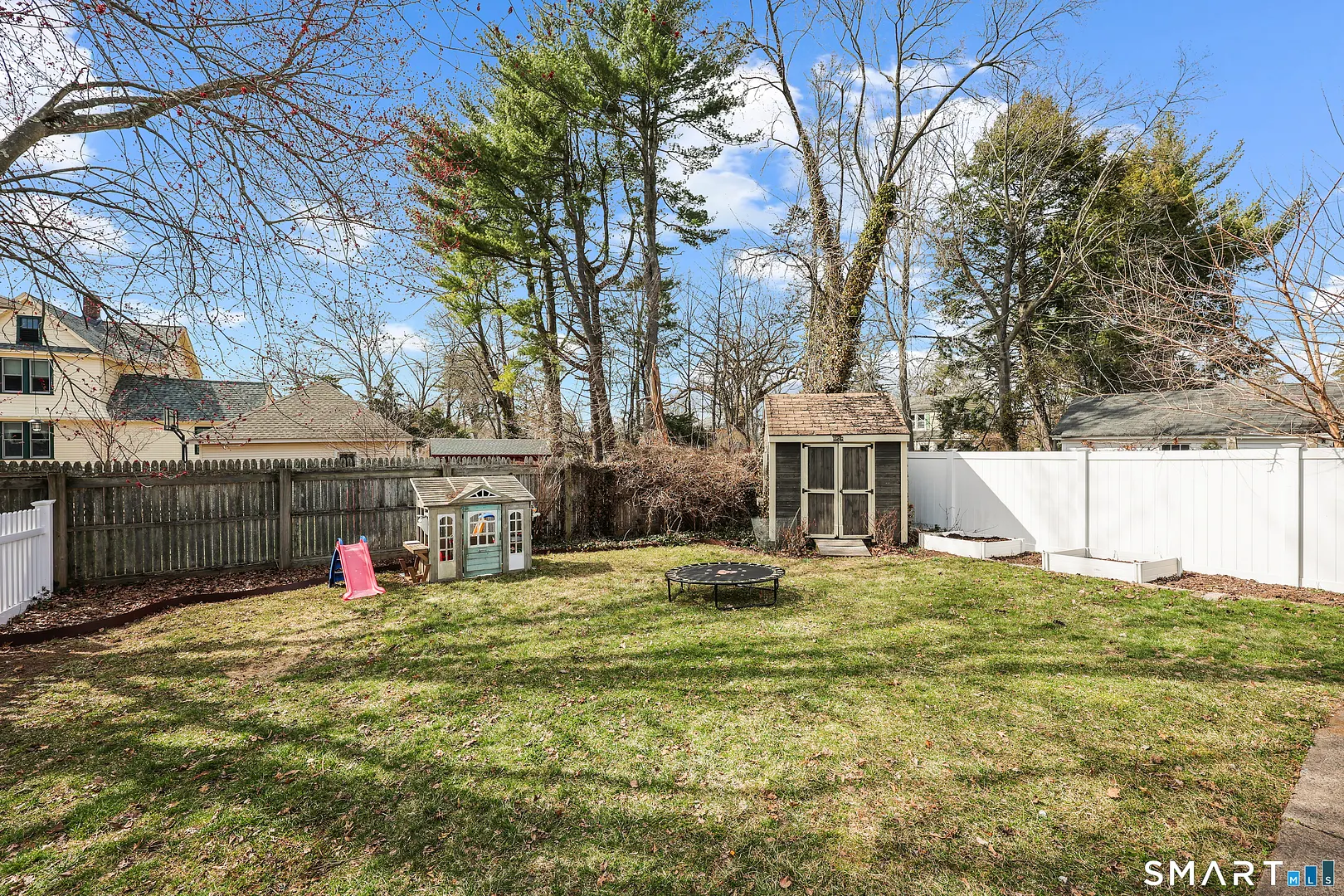 1720 Whitney Avenue Photo 31