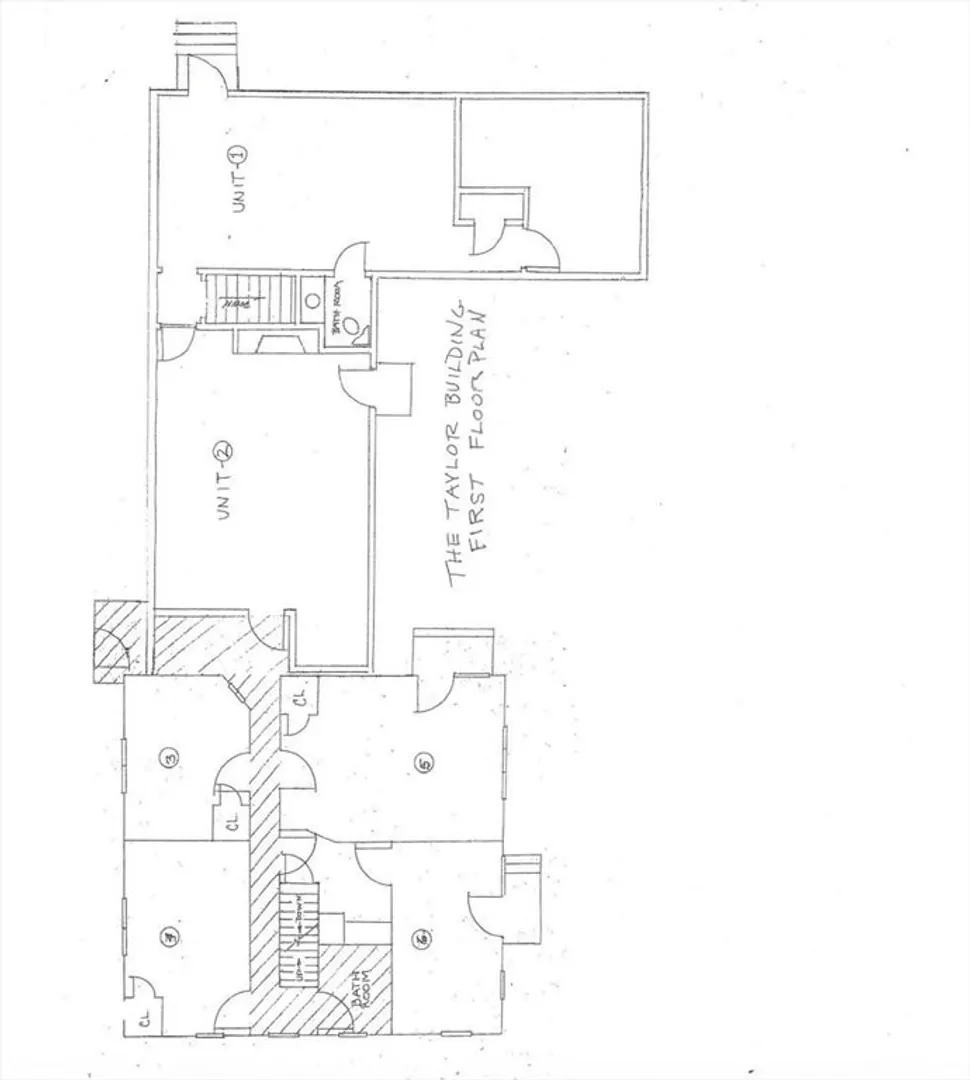 245 Russell St Photo 34